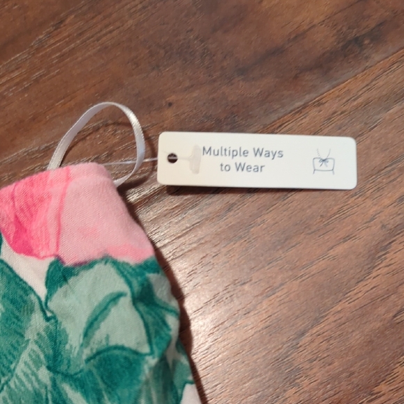 NWT Hollister Floral Pink and Green Strapless Top - Picture 3 of 6